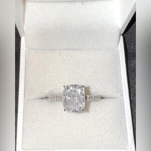 Elegant Moissanite Diamond Ring (FREE SHIPPING)